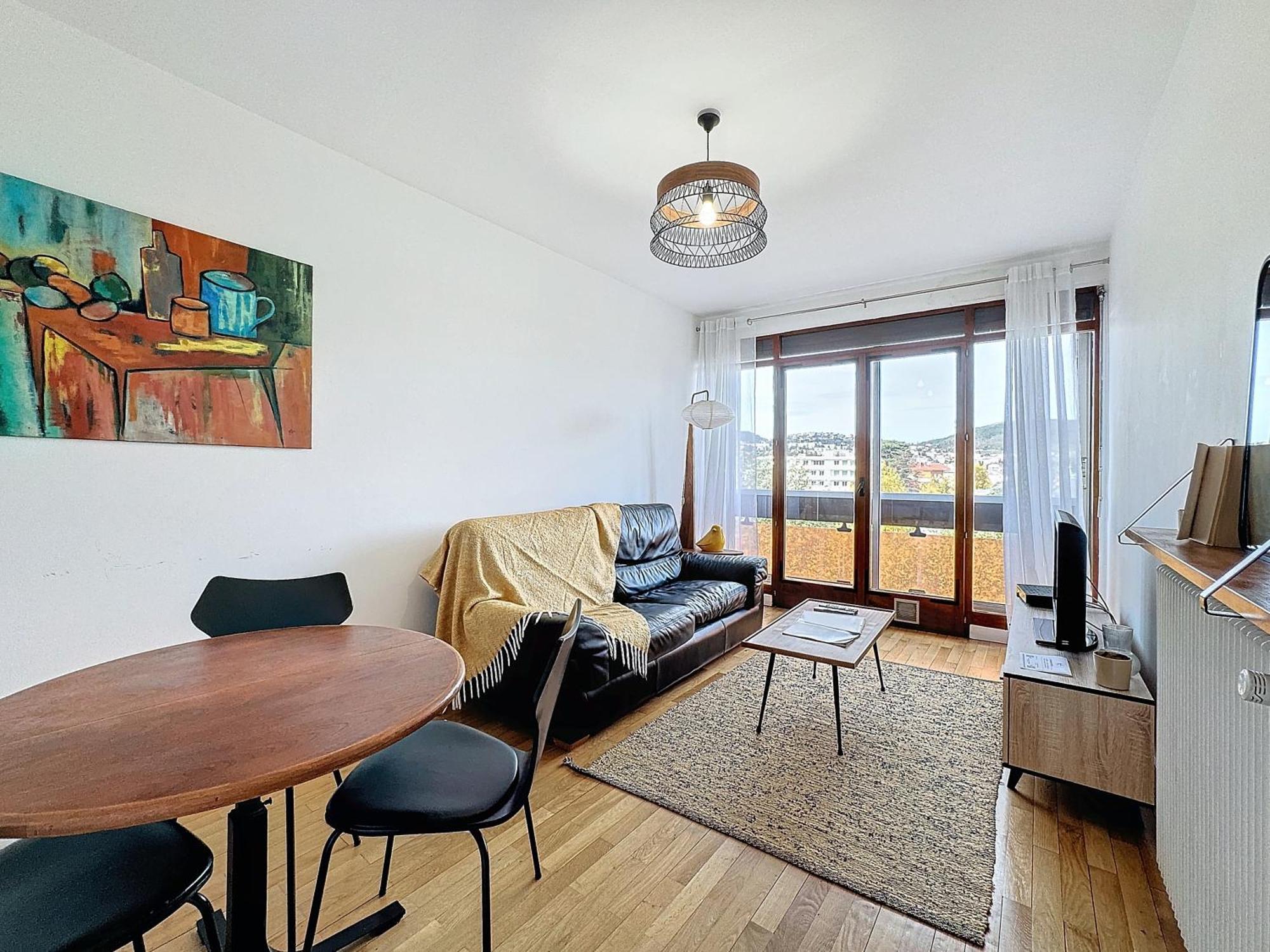 La Lassolas - Charmant T2 Avec Balcon Et Garage Chamalières Extérieur photo